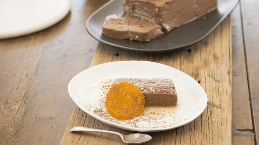 Kadealo, African desserts to die for, Orange – Chocolate Parfait “L’Afrique”