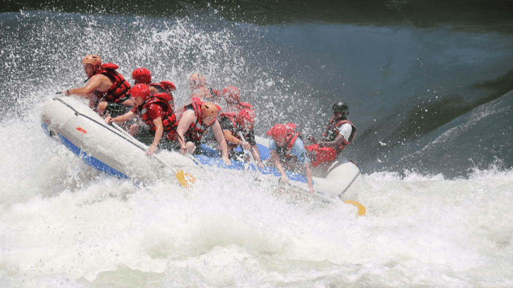 Kadealo, Extreme Sports in Africa, Whitewater Rafting, Victoria Falls, Zambia