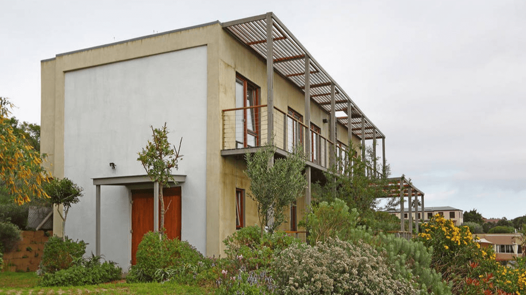 Kadealo, Innovative African Architecture, The Hemp House, South Africa