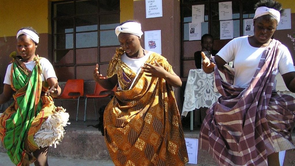 Kadealo, African Traditions, Dancing